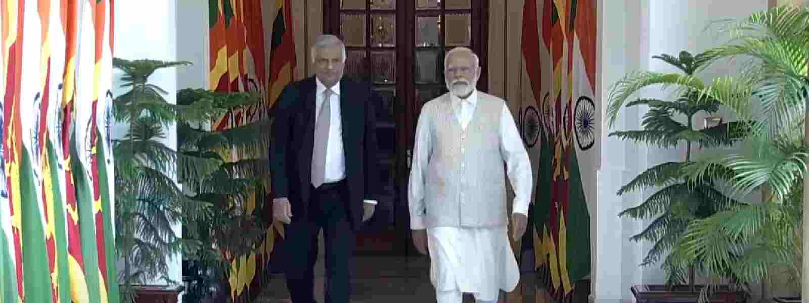 Sri Lankan President meets Indian PM for talks